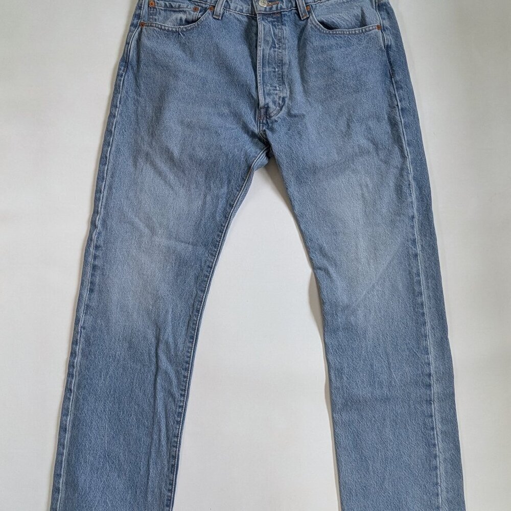 Levi Strauss 501 Men's Jeans Straight Leg Size W34 L32 Button Fly High Waist - Picture 3 of 9